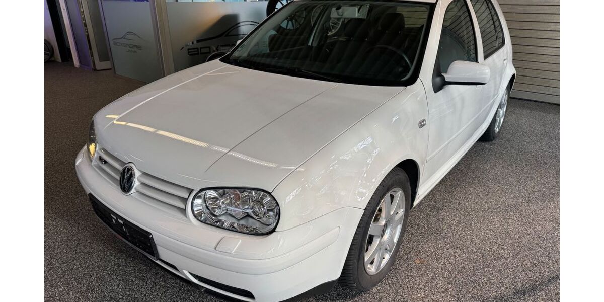 VW Golf 125.000 km 10.500 &euro; Holzwickede 59439