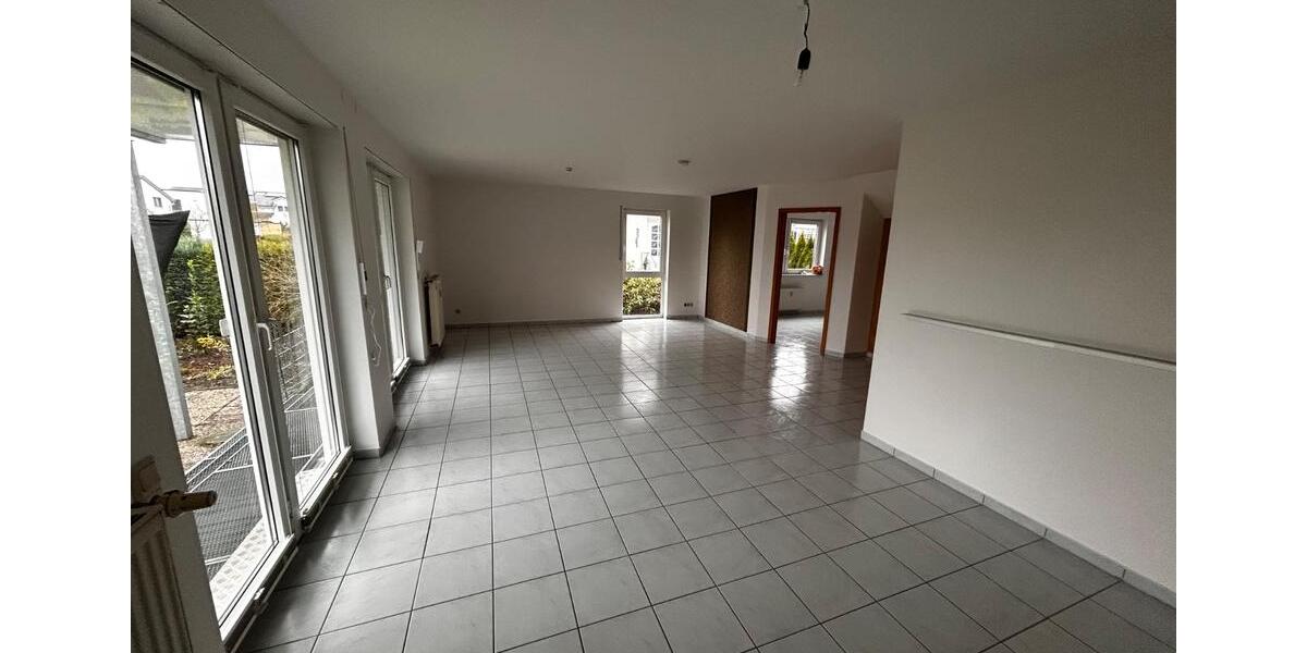Etagenwohnung Holzwickede - 4 Zimmer, 126 m&sup2;, 349.000&euro; | Angebot:26516284