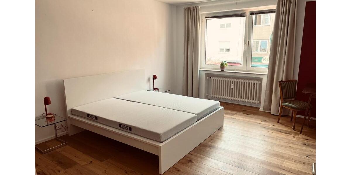Etagenwohnung Essen Stadtbezirk II - 2 Zimmer, 70 m&sup2;, 2.900&euro; | Angebot:25499367