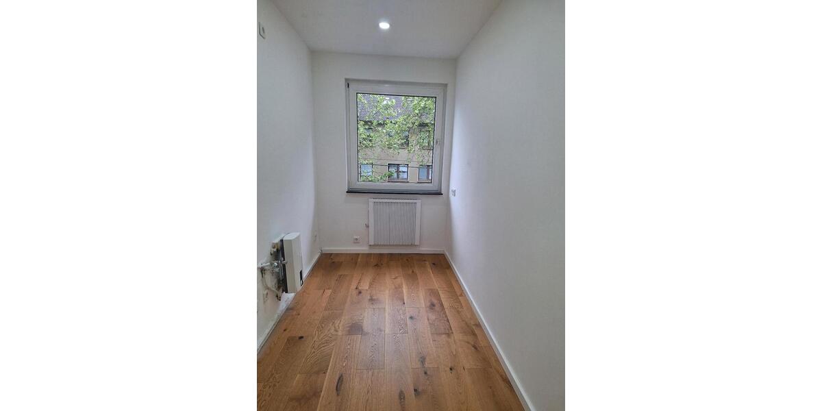 Etagenwohnung Essen Stadtbezirk III - 1 Zimmer, 26 m&sup2;, 95.000&euro; | Angebot:26710052