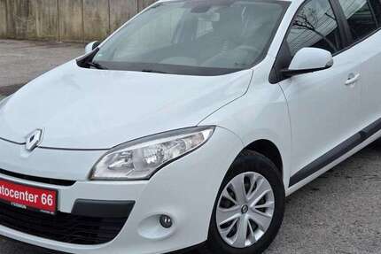 Renault Megane 146.000 km 3.990 &euro; Bochum 44807