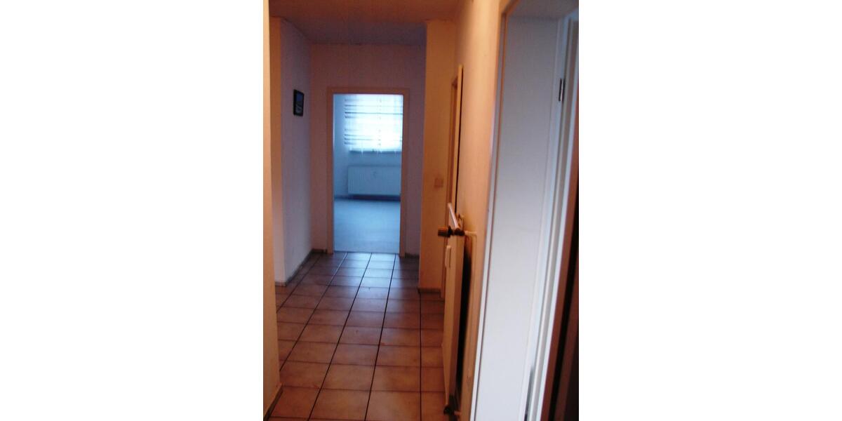 Dachgeschoßwohnung Gelsenkirchen Rotthausen - 3 Zimmer, 98 m&sup2;, 600&euro; | Angebot:26033838