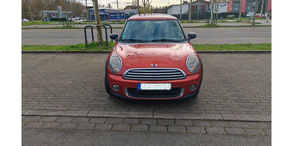 Mini ONE 219.500 km 3.200 &euro; Dortmund 44339