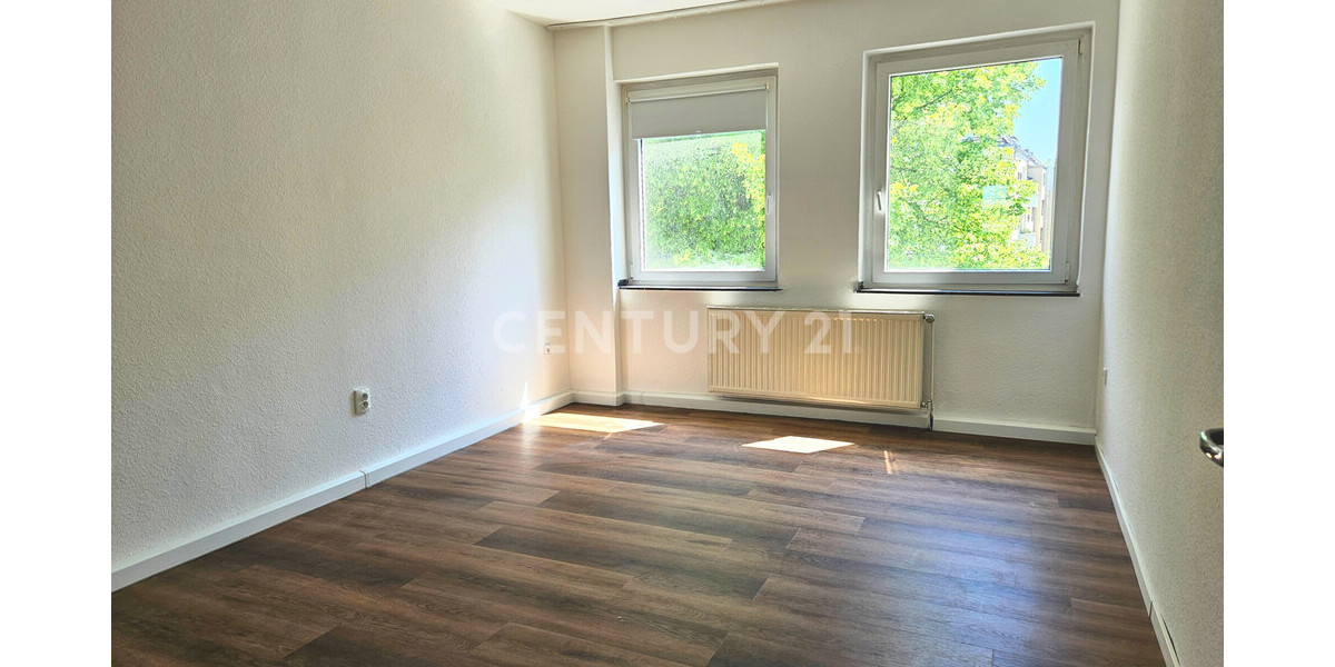 Frisch sanierte 4-Zimmer-Wohnung mit Balkon im beliebten Dortmunder Kaiserviertel - Etagenwohnung Dortmund | Angebot:26738720