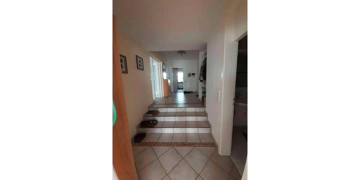 Etagenwohnung Essen Stadtbezirk III - 4 Zimmer, 113 m&sup2;, 1.200&euro; | Angebot:26632825