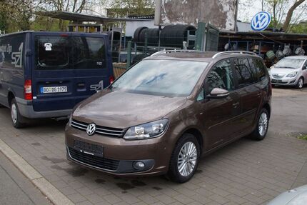 VW Touran 76.000 km 11.999 &euro; Bochum 44793