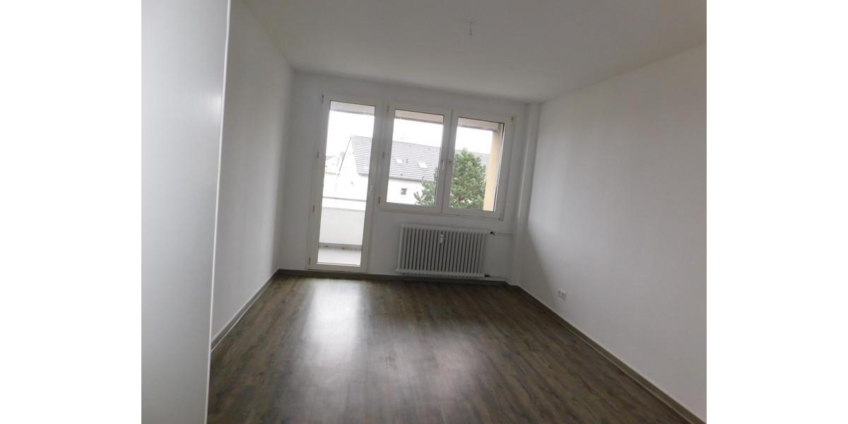 Etagenwohnung Essen Stadtbezirk IV - 3 Zimmer, 70 m&sup2;, 654&euro; | Angebot:24736561