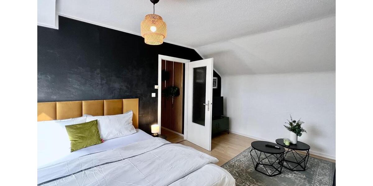 Dachgeschoßwohnung Essen Stadtbezirk II - 1 Zimmer, 40 m&sup2;, 750&euro; | Angebot:25988828