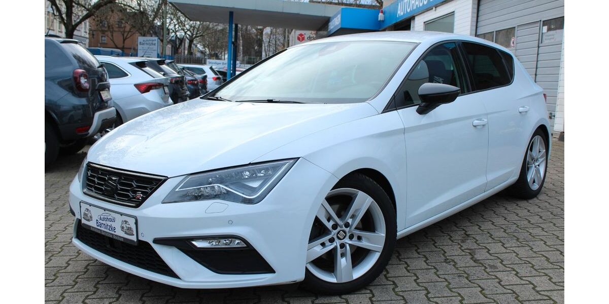 Seat Leon 135.566 km 13.890 &euro; Bochum 44866