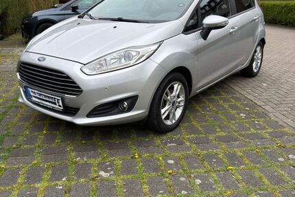 Ford Fiesta 92.000 km 6.300 &euro; Lünen 44532