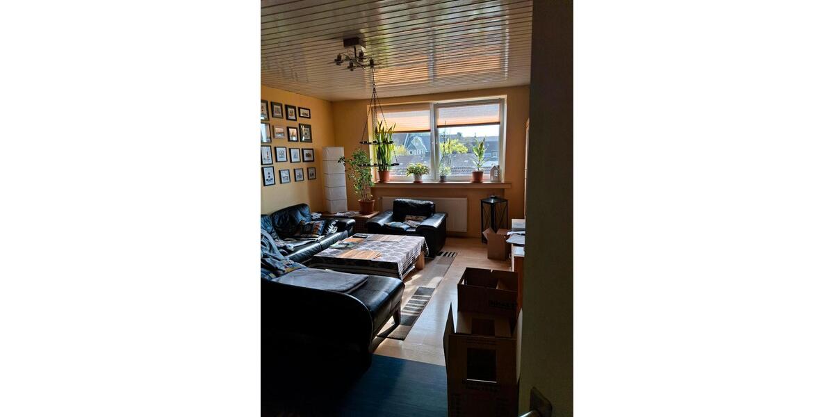 Dachgeschoßwohnung Hagen Hagen-Mitte - 4 Zimmer, 102 m&sup2;, 675&euro; | Angebot:26414747