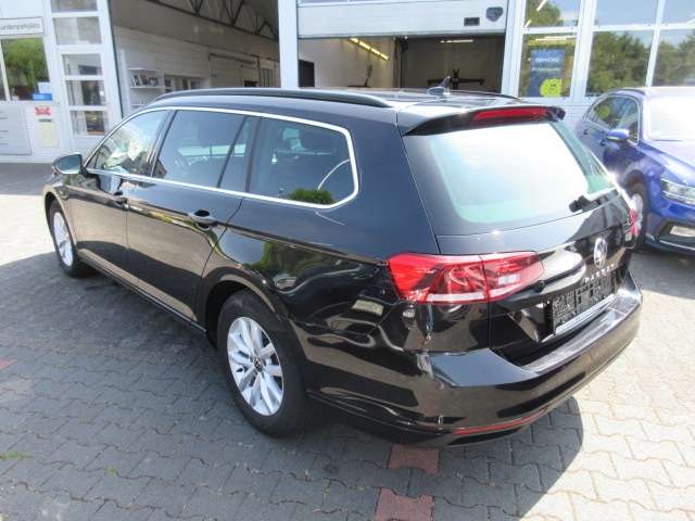 VW Passat Variant Business 1.5 TSI DSG NAVI ACC KAMER 65.930 km 24.788 &euro; Bergkamen 59192