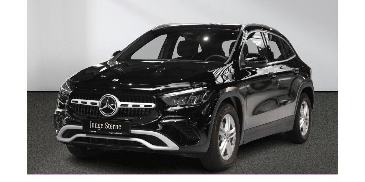 Mercedes-Benz GLA 200 12.359 km 33.265 &euro; Dortmund 44147