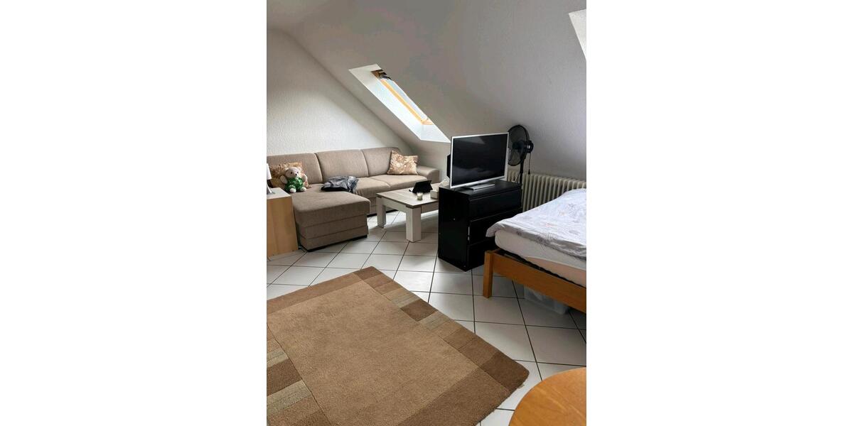 Dachgeschoßwohnung Dortmund - 1 Zimmer, 35 m&sup2;, 650&euro; | Angebot:25907530