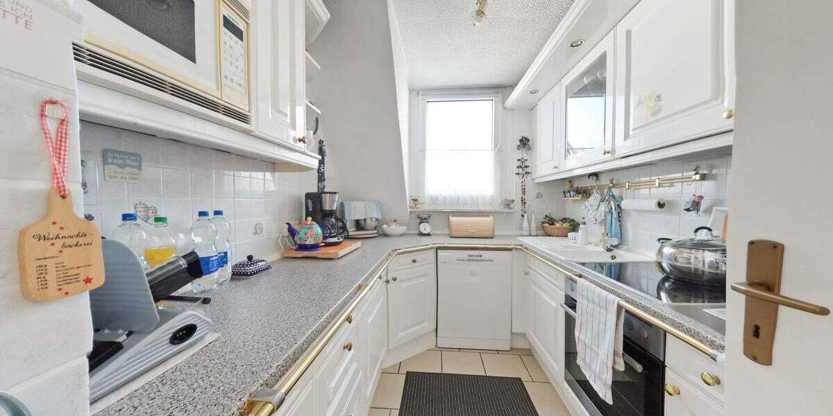 Etagenwohnung Essen Burgaltendorf - 4 Zimmer, 83 m&sup2;, 175.000&euro; | Angebot:25779636