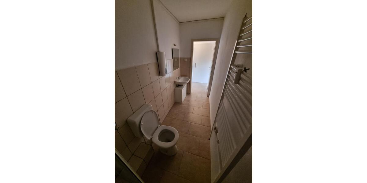 Dachgeschoßwohnung Essen Stadtbezirk II - 1 Zimmer, 100.000&euro; | Angebot:22138265