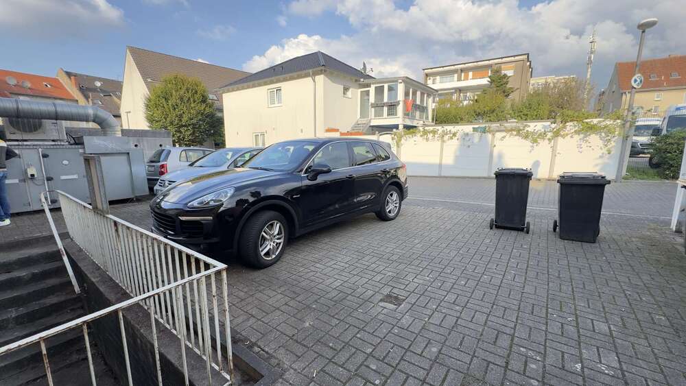 Top-Gewerbefläche in Marl-Hüls – 655 m² Verkaufs-, Büro- & Lagerfläche mit Parkplätzen - Gewerbeobjekt Marl Hüls-Süd | Angebot:25839488