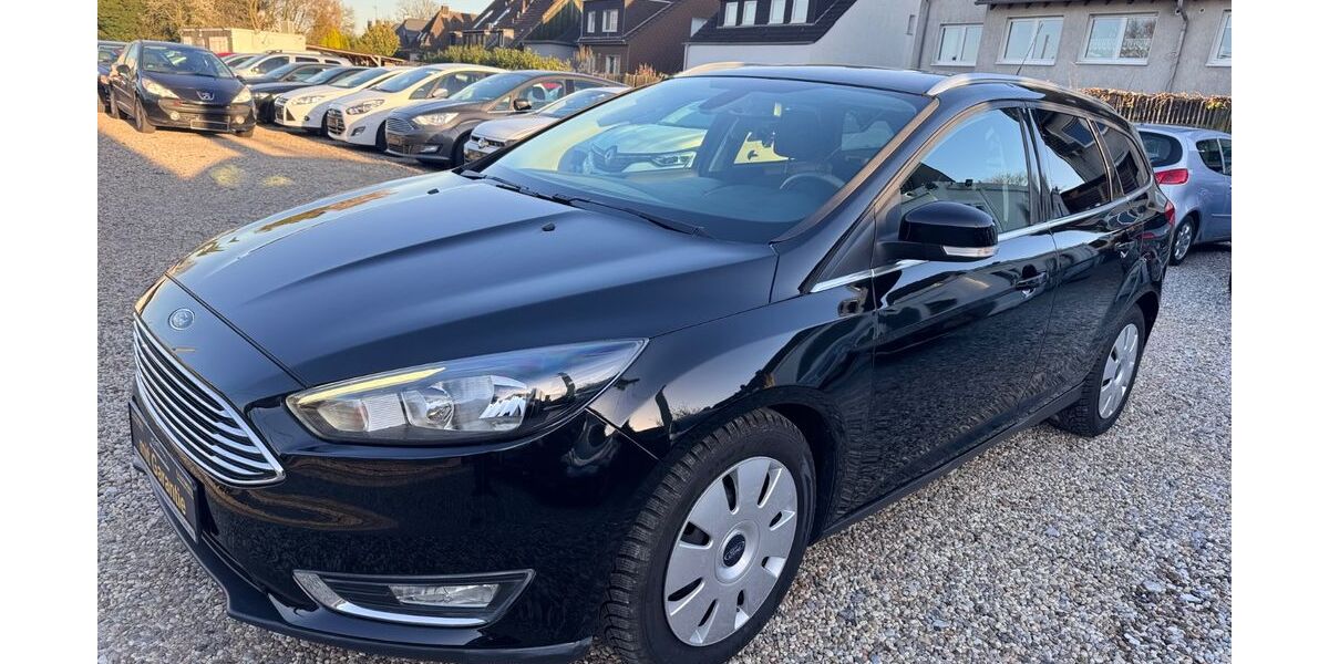 Ford Focus 38.000 km 8.999 &euro; Essen 45355