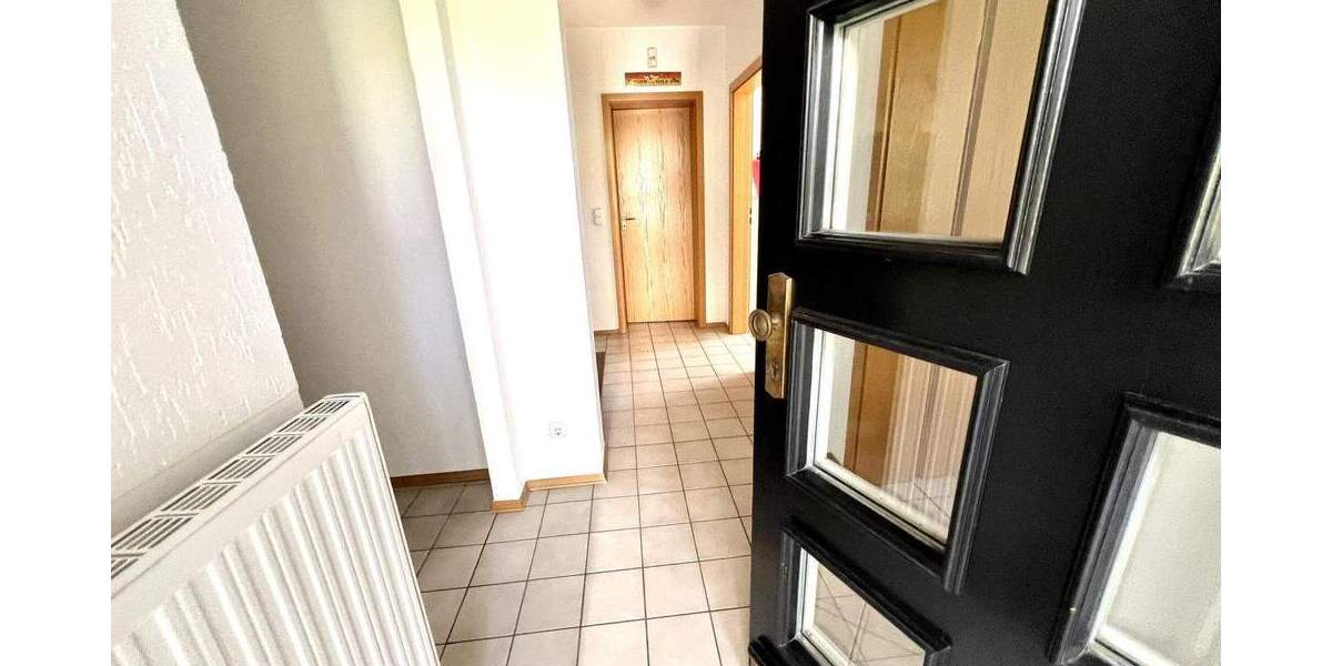 Einfamilienhaus Gladbeck Mitte - 9 Zimmer, 307 m&sup2;, 930.000&euro; | Angebot:25670854
