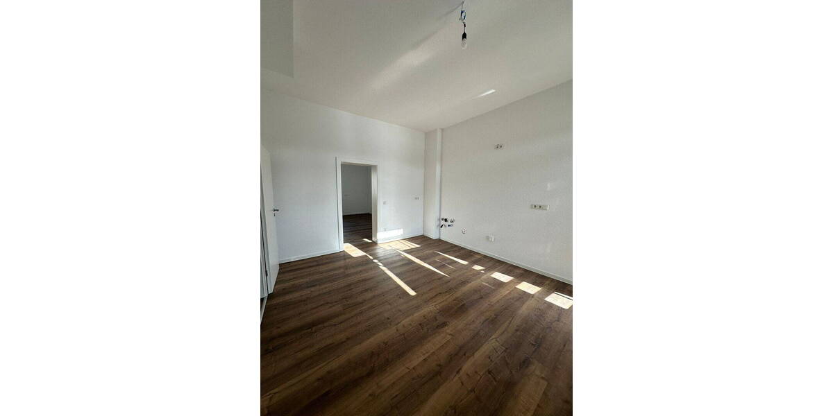 Etagenwohnung Recklinghausen Stadtmitte - 4 Zimmer, 133 m&sup2;, 1.300&euro; | Angebot:26027890