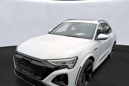Audi SQ8 e-tron 38.006 km 59.881 &euro; Hagen 58091