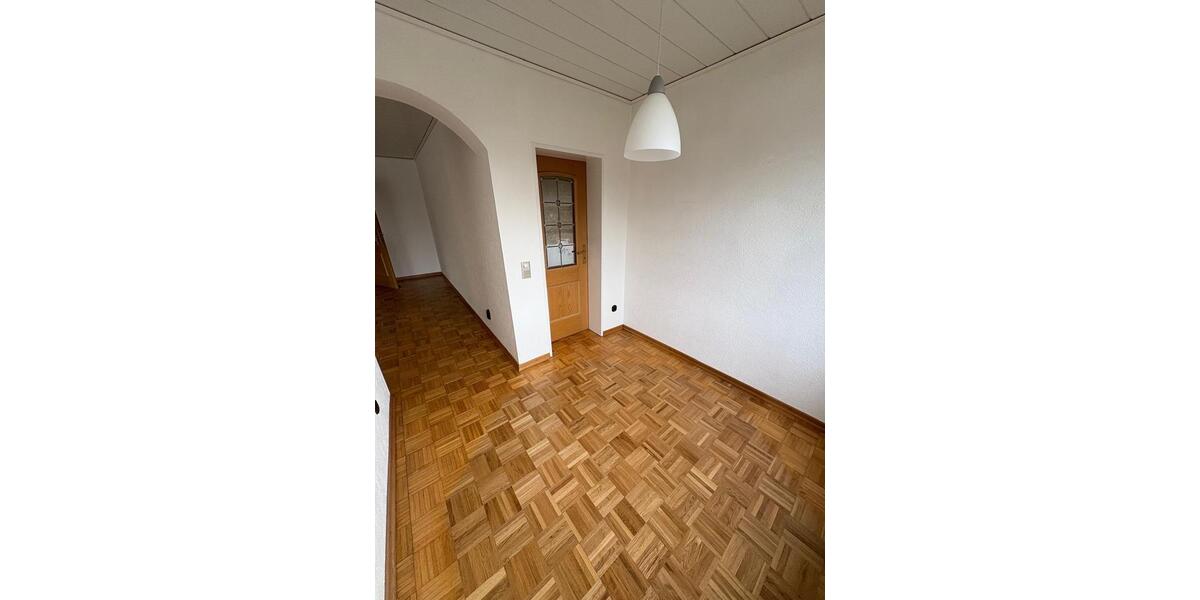 Etagenwohnung Dortmund Huckarde - 4 Zimmer, 84 m&sup2;, 255.000&euro; | Angebot:24829968