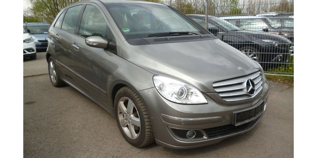 Mercedes-Benz B 180 186.000 km 2.850 &euro; Bottrop 46238
