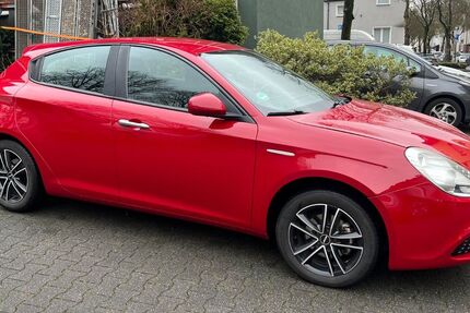 Alfa Romeo Giulietta 234.000 km 3.850 &euro; Herne 44649