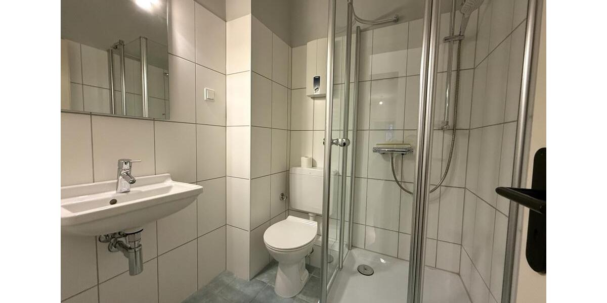 Villa Gelsenkirchen Buer - 12 Zimmer, 310 m&sup2;, 3.200&euro; | Angebot:22985202