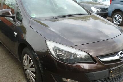 Opel Astra 200.000 km 2.850 &euro; Bottrop 46238