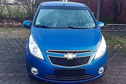 Chevrolet Spark 92.812 km 1.600 &euro; Gelsenkirchen 45891