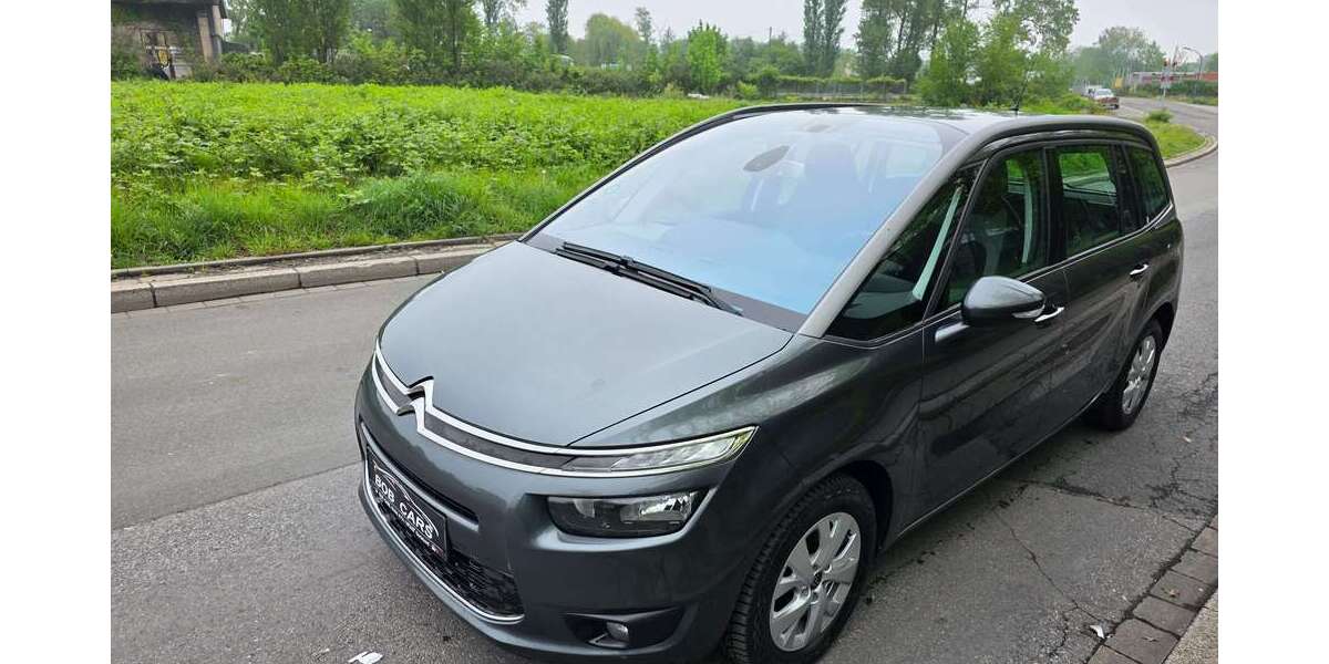 Renault Scenic 130.958 km 7.400 &euro; Dortmund 44147