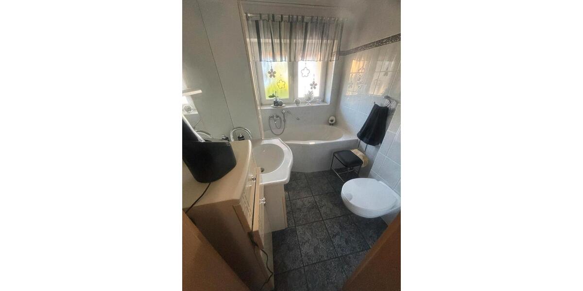 Reihenhaus Unna - 3.5 Zimmer, 124 m&sup2;, 365.000&euro; | Angebot:25046711