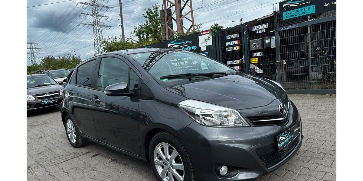 Toyota Yaris 49.600 km 10.500 &euro; Bottrop 46238