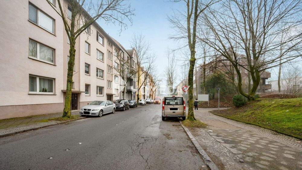Etagenwohnung Bochum Hamme - 5 Zimmer, 116 m&sup2;, 239.000&euro; | Angebot:25691045