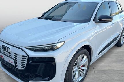 Audi Q6 e-tron 12.505 km 74.582 &euro; Dortmund 44143