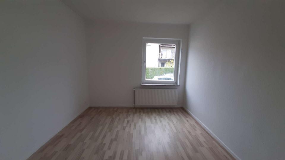 Erdgeschoßwohnung Bochum Bochum-Ost - 3 Zimmer, 61 m&sup2;, 520&euro; | Angebot:24214462