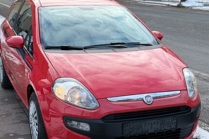Fiat Punto Evo 102.000 km 2.990 &euro; Castrop-Rauxel 44577