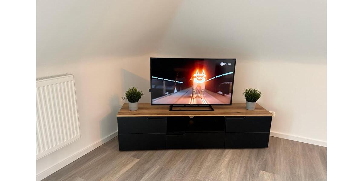 Dachgeschoßwohnung Essen Stadtbezirk III - 2 Zimmer, 53 m&sup2;, 1.480&euro; | Angebot:25247983