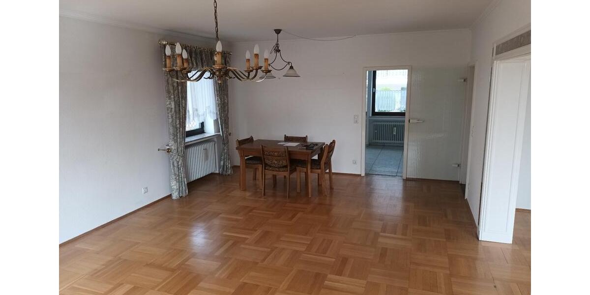 Etagenwohnung Sprockhövel - 4 Zimmer, 115 m&sup2;, 320.000&euro; | Angebot:26033202