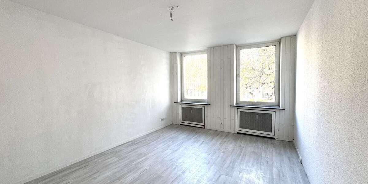 Etagenwohnung Bochum Innenstadt - 4 Zimmer, 120 m&sup2;, 840&euro; | Angebot:25231688