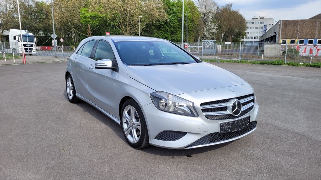 Mercedes-Benz A 180 185.600 km 8.390 &euro; Essen 45356