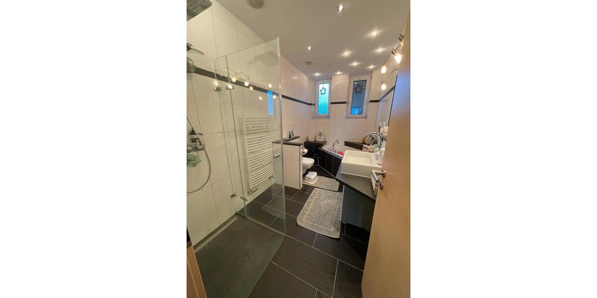 Erdgeschoßwohnung Oer-Erkenschwick Erkenschwick - 4 Zimmer, 136 m&sup2;, 345.000&euro; | Angebot:26058817