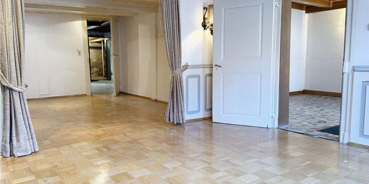 Einfamilienhaus Datteln Horneburg - 8 Zimmer, 183 m&sup2;, 228.000&euro; | Angebot:25707086