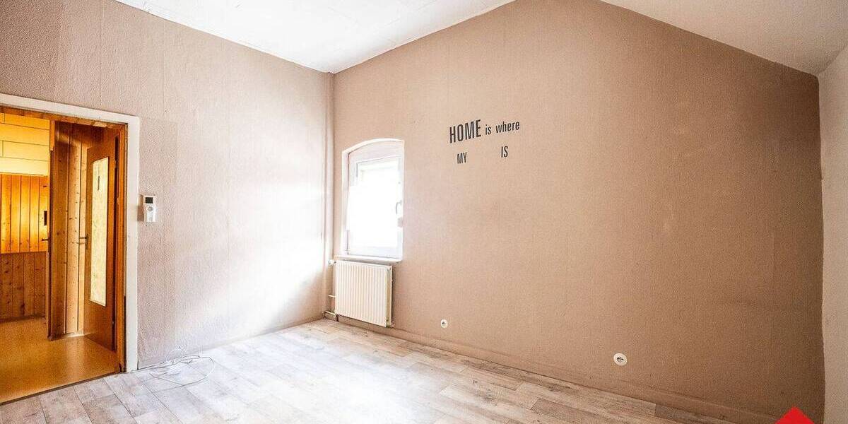 Einfamilienhaus mit Anbau und zwei Kfz-Stellplätzen in ruhiger Sackgassenlage - Doppelhaushälfte Dortmund Brackel | Angebot:26096632