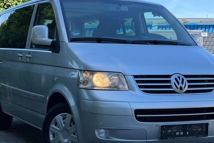 VW T5 Transporter 280.000 km 8.900 &euro; Oer Erkeschwick 45739