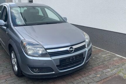 Opel Astra 203.466 km 650 &euro; Recklinghausen 45663