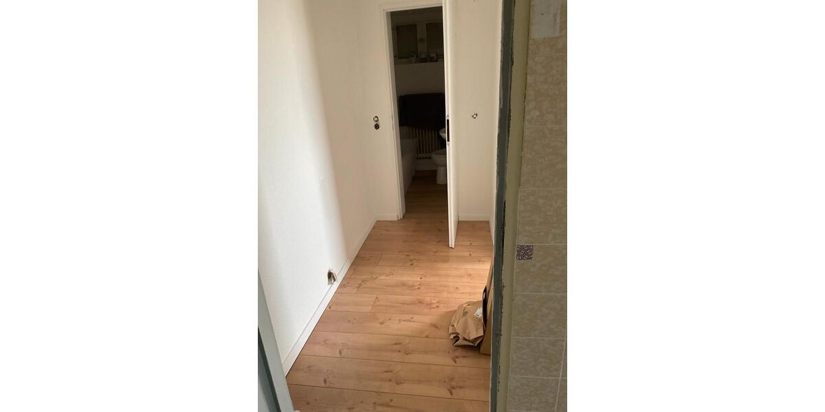 Erdgeschoßwohnung Hagen Hagen-Mitte - 1 Zimmer, 25 m&sup2;, 355&euro; | Angebot:26699613