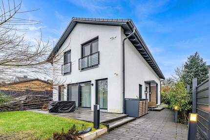 Haus Bochum Weitmar - 5 Zimmer, 183 m&sup2;, 1.049.000&euro; | Angebot:25669470