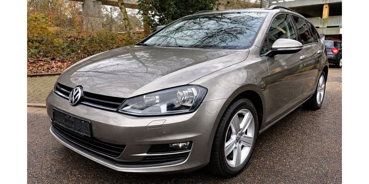 VW Golf 235.532 km 5.700 &euro; Essen 45276